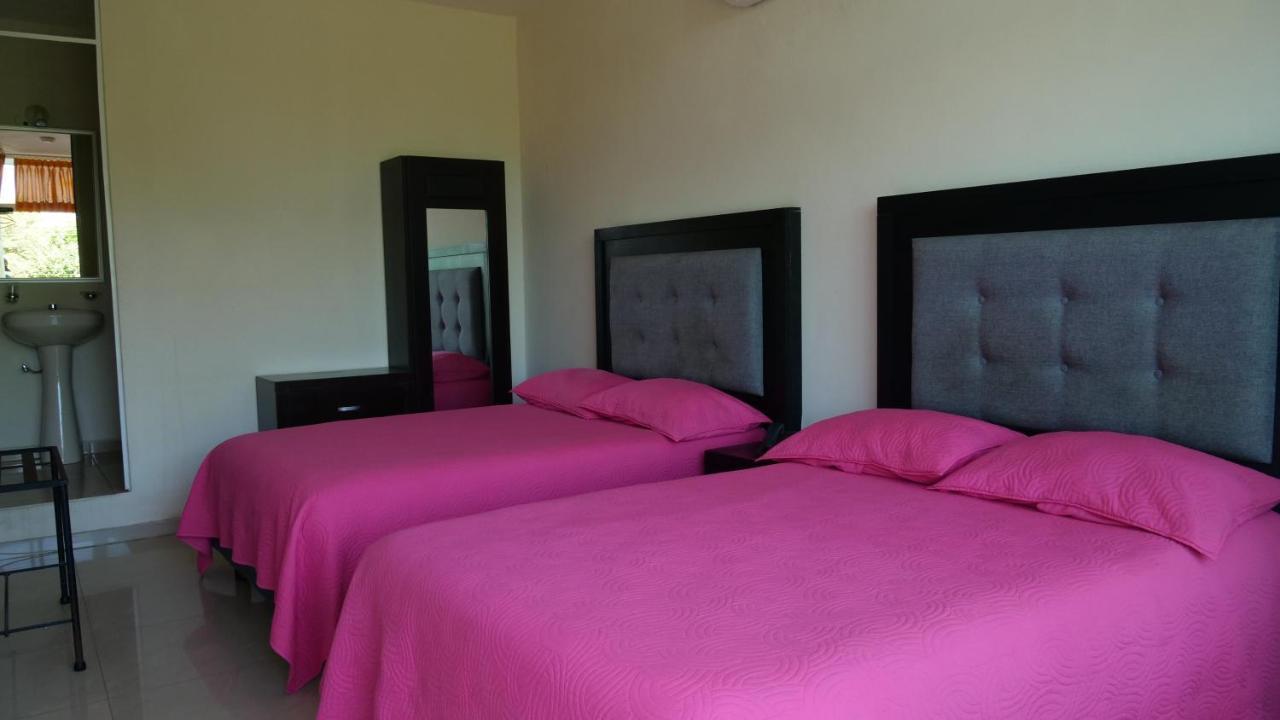 Hotel Mar Caribe Puerto Vallarta Esterno foto