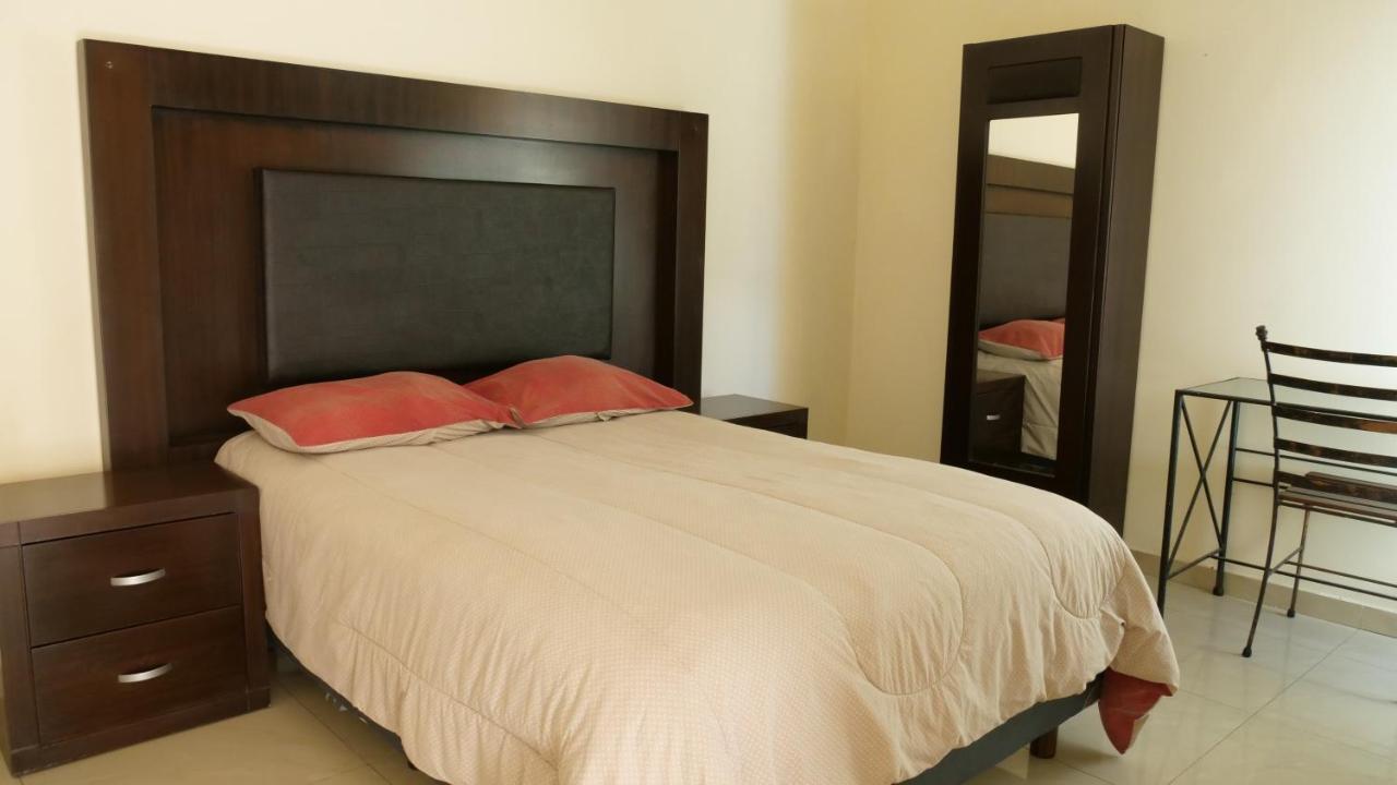 Hotel Mar Caribe Puerto Vallarta Esterno foto